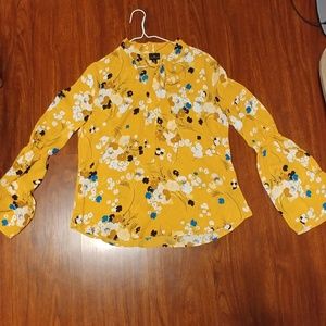 Floral yellow top